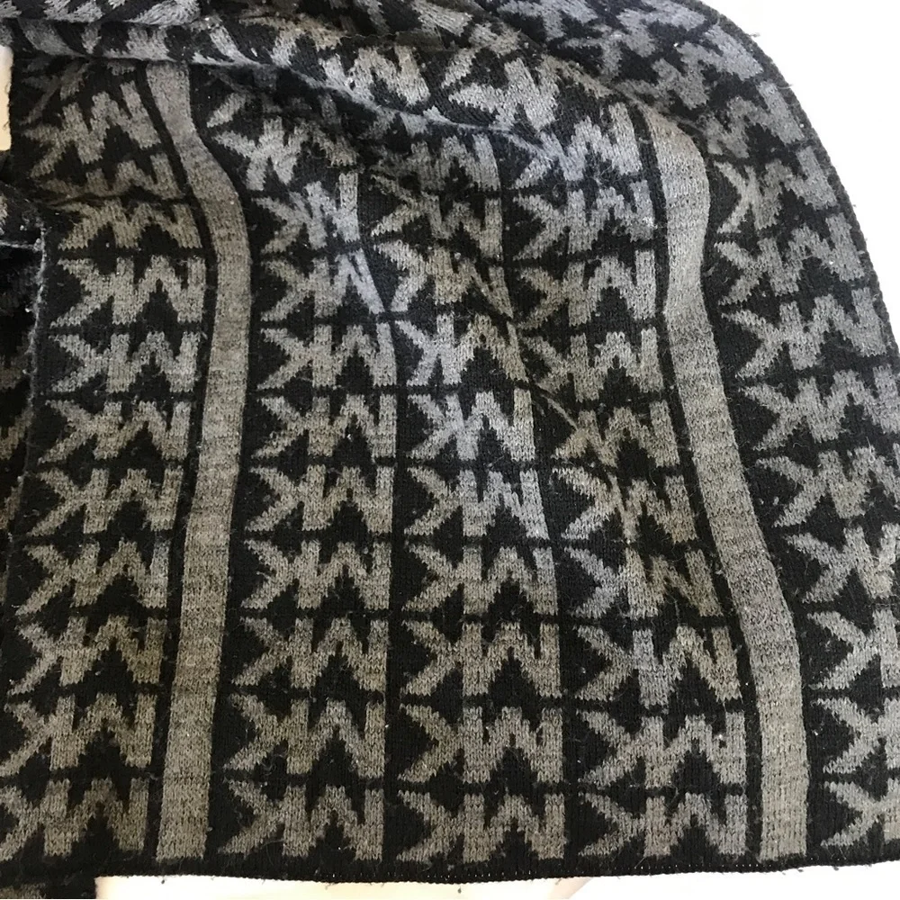 Michael Kors monogram gray and black scarf